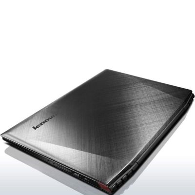 15.6" (39,62 cm) Lenovo Y50-70 (59432211), quad-core Haswell Intel™ Core i7 4710HQ 2.5/3.5 GHz, Display Full HD & NVIDIA® GTX-860M 4GB (HDMI), 8GB, 1TB HDD, 2xUSB3.0, Free DOS, 1 anno di garanzia