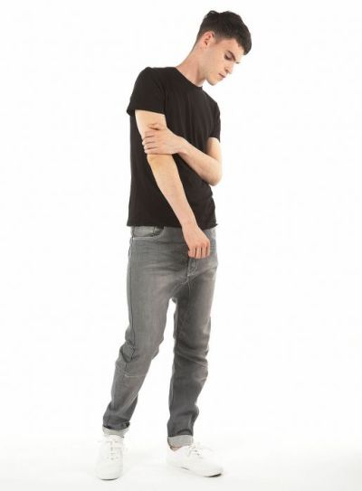 Jeans Grigi ad Arco