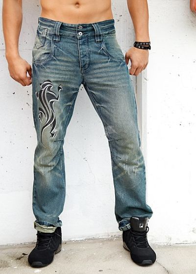 Jeans dalla vestibilità larga